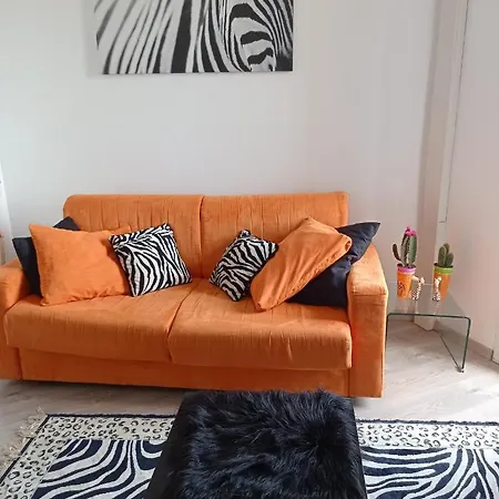 Alishome Centre-beach-ariston-casino Apartment *
